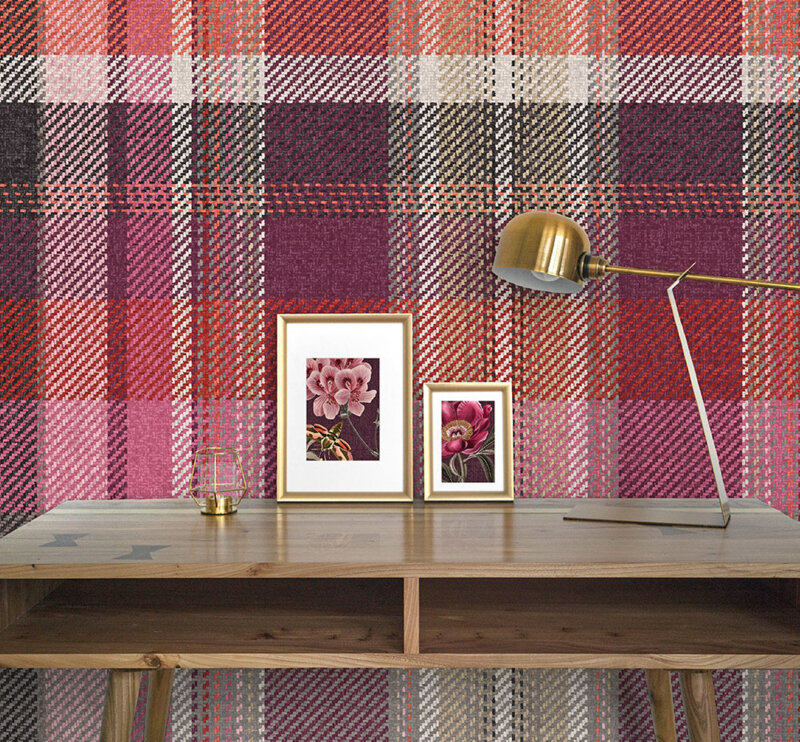 BehangExpresse Checking Out Nature TD4139 (FREE Glue Included!)