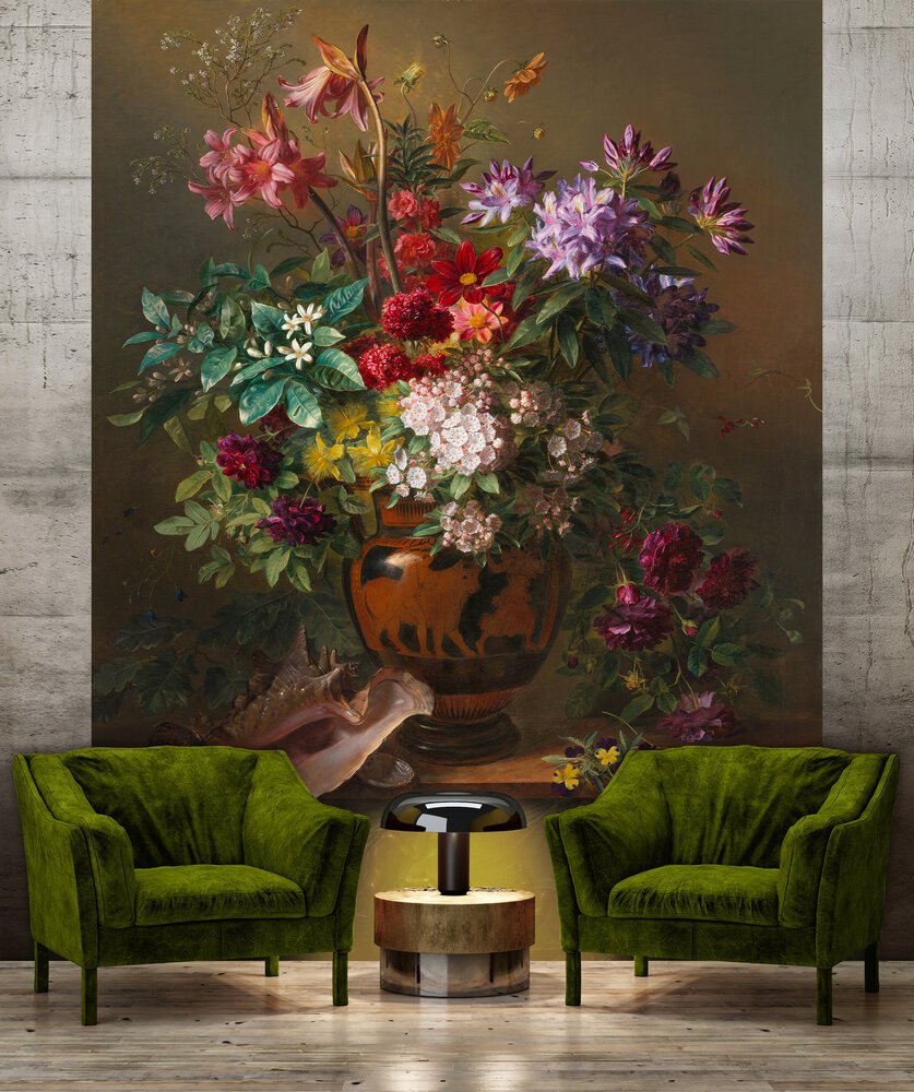 Stilleven met bloemen in een Griekse vaas: allegorie op de Lente RM70